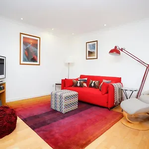 Apartment Mews, Edinburgh